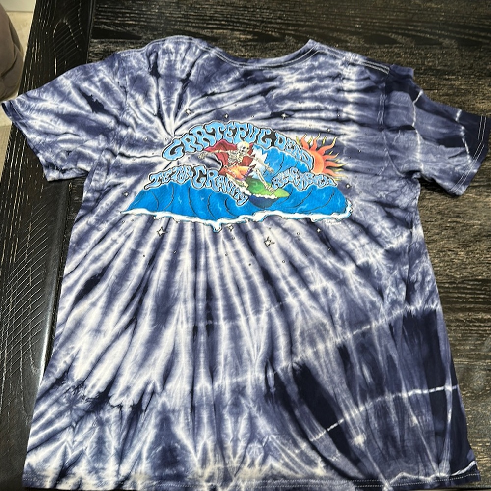 Grateful Dead tye dye shirt